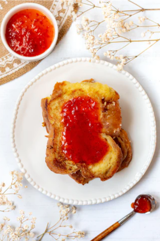 Brioche perdue à la confiture de fraise