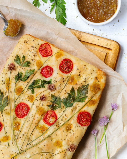 Focaccia à la confiture d’oignon