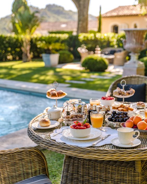 Petit-déjeuner sain et gourmand